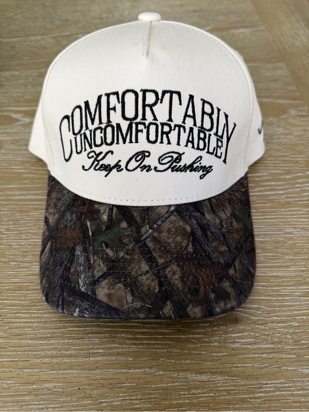 Comfortably Uncomfortable 'Keep On Pushing' Trucker Cap - Cream & Camo